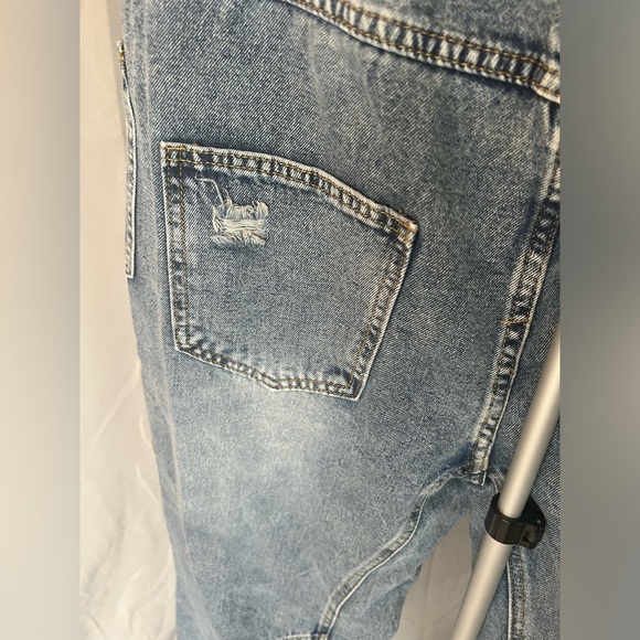NWOT DistressedJeans NO STRETCH - Picture 8 of 11